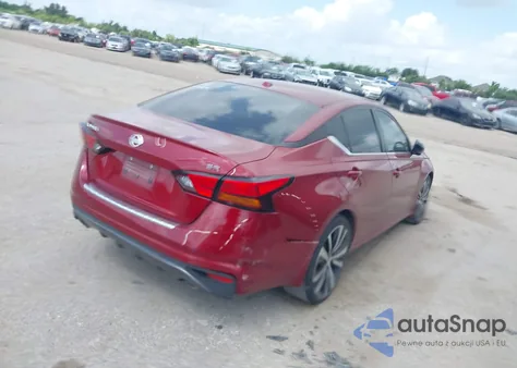 2022 Nissan Altima Sr Fwd z USA, uszkodzony, nr VIN 1N4BL4CV4NN337348